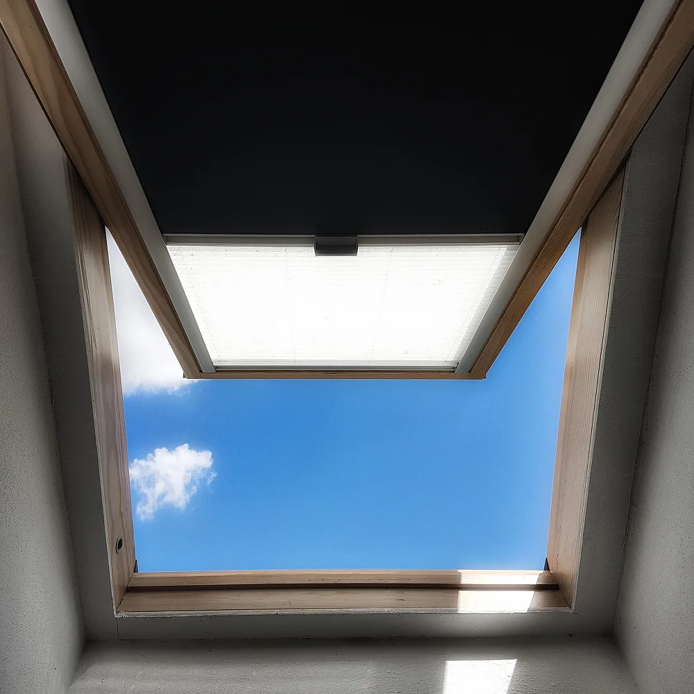 Poser un Velux : démarches, autorisations et prix à Callas